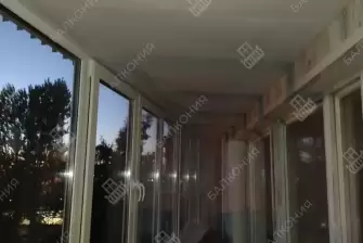 Отделка балкона с утеплением в многоквартирном доме