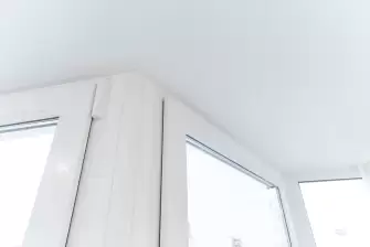 Остекление, утепление и отделка балкона ПВХ