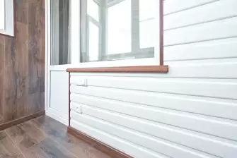 Дизайнерская отделка ламинатом с вагонкой под покраску