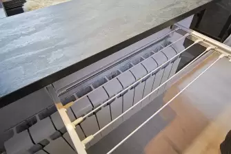 Отделка широкоформатным ламинатом балкона с утеплением