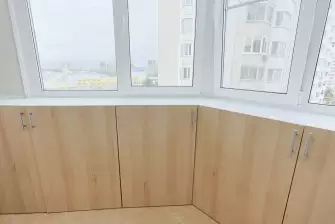 Обшивка ПВХ панелями балкона Утюжок