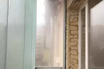 Отделка пола, стен и потолка  балкона разными материалами