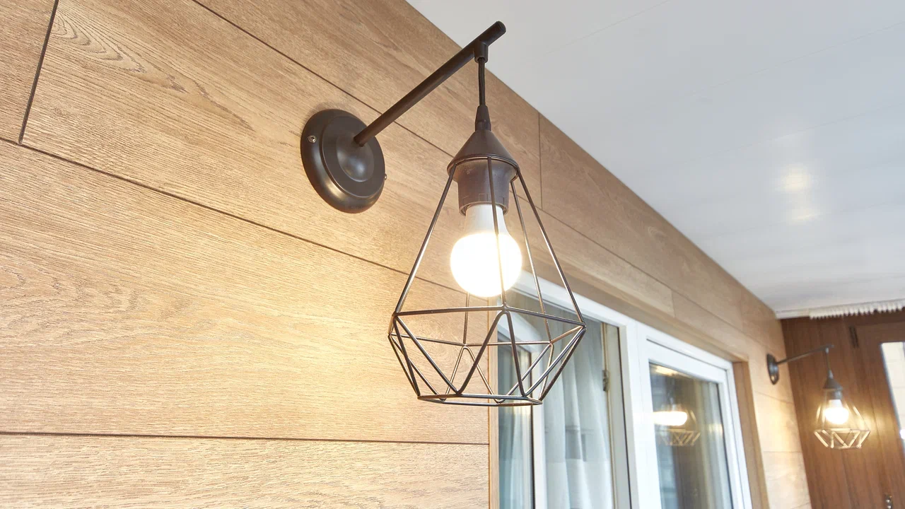 Отделка балконов под ключ в микрорайоне Климовск